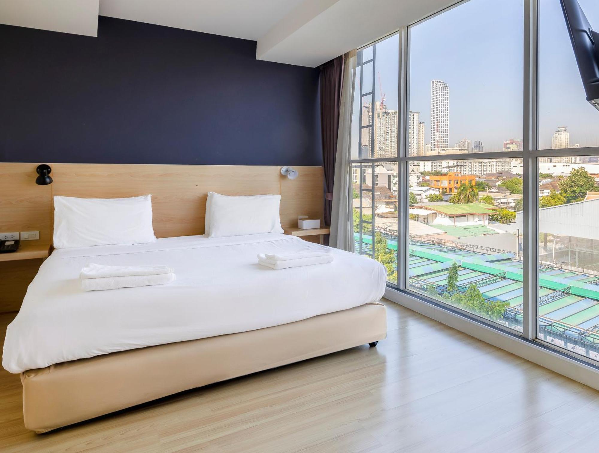 Gp House Express Sukhumvit 81 Hotel Bangkok Eksteriør billede