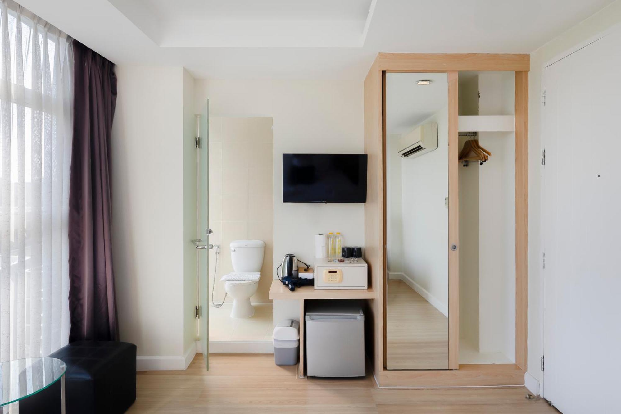 Gp House Express Sukhumvit 81 Hotel Bangkok Eksteriør billede