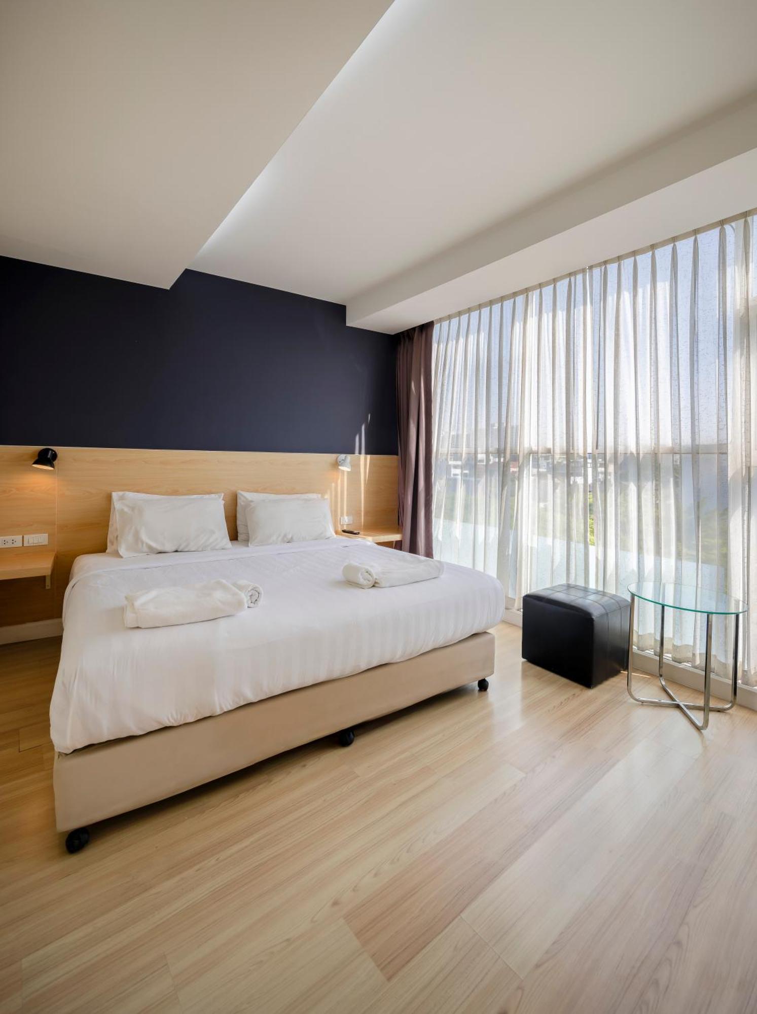 Gp House Express Sukhumvit 81 Hotel Bangkok Eksteriør billede