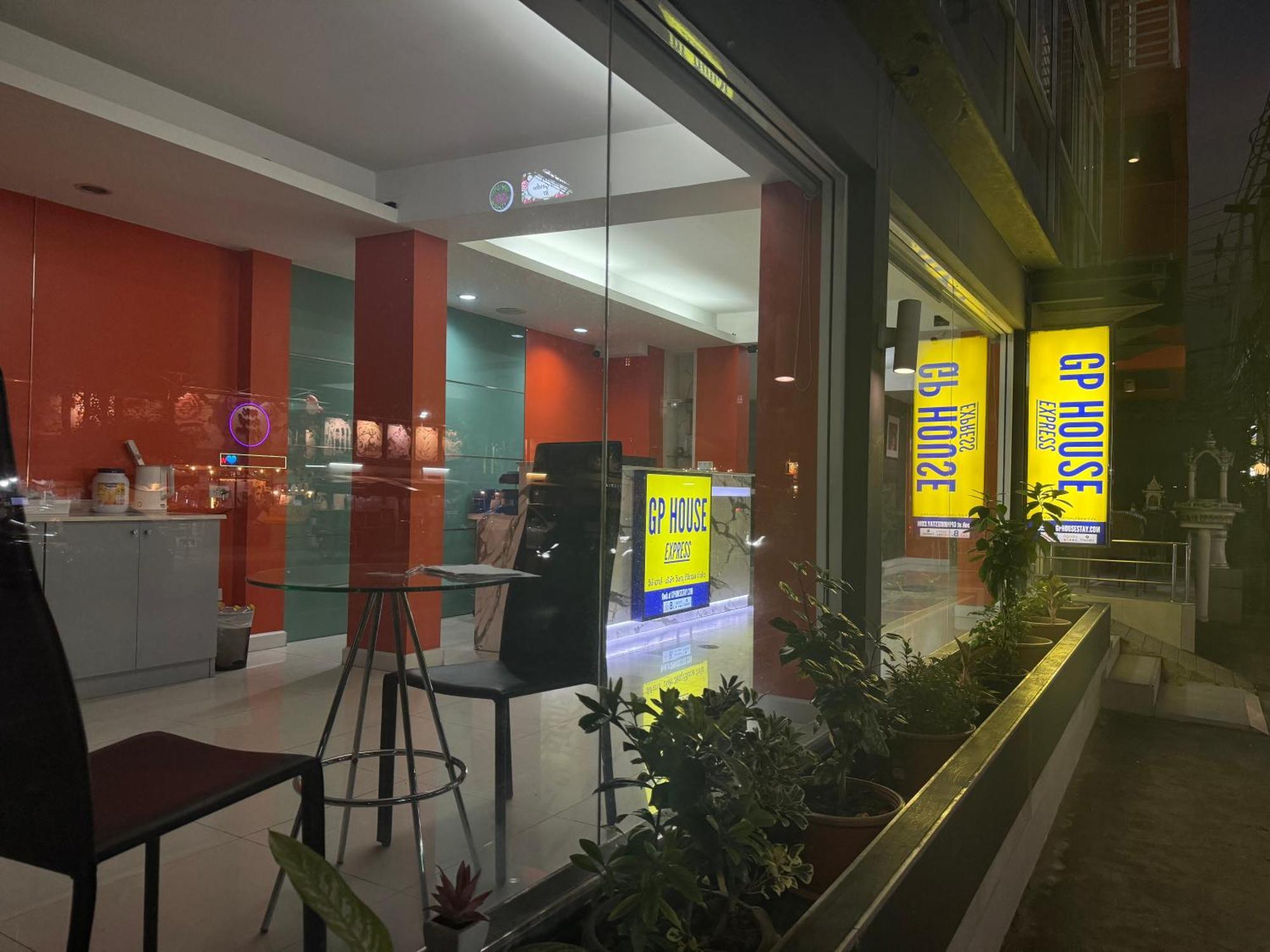 Gp House Express Sukhumvit 81 Hotel Bangkok Eksteriør billede